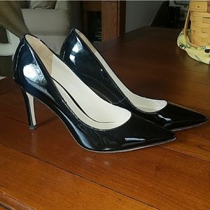 Via Spiga Black Patent Leather Heels / pumps